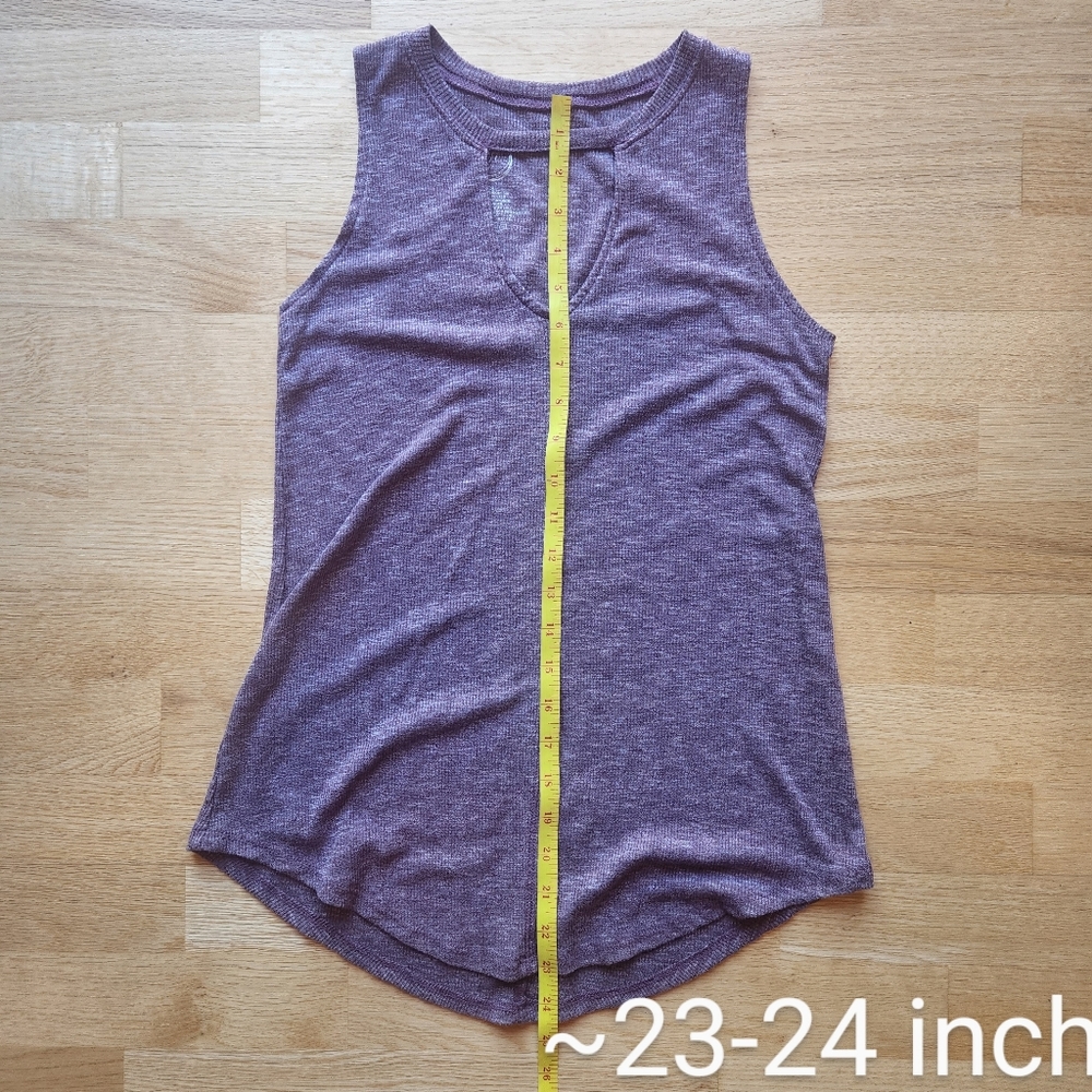 Maurices Tank - Picture 4 of 5